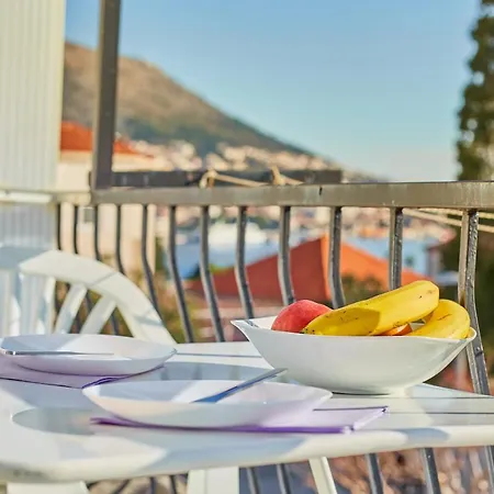 Leo's Charming Ii Apartamento