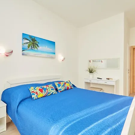 Leo's Charming Ii Apartamento