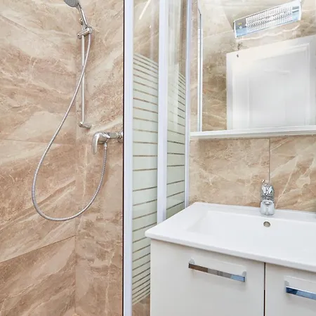 Apartamento Leo's Charming Ii *